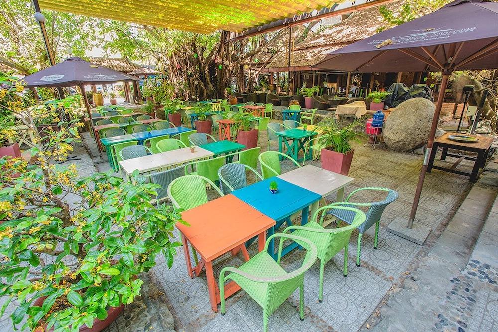 Yasaka Saigon Nha Trang Hotel & Spa Exterior photo
