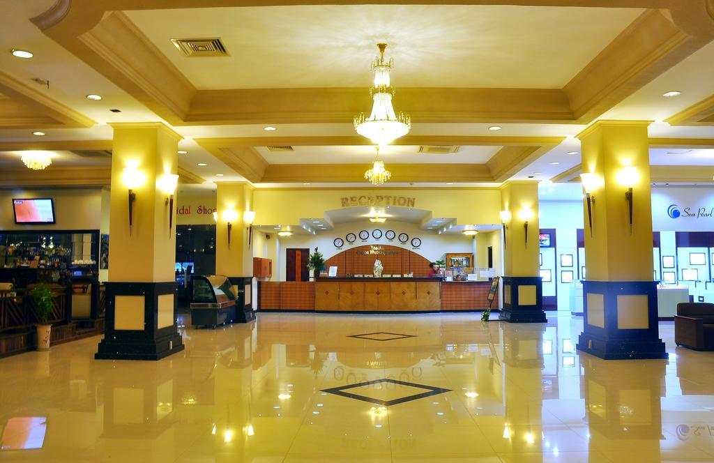 Yasaka Saigon Nha Trang Hotel & Spa Exterior photo