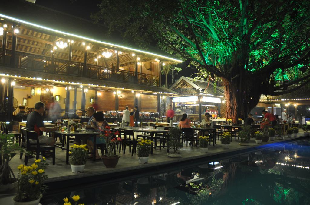 Yasaka Saigon Nha Trang Hotel & Spa Exterior photo