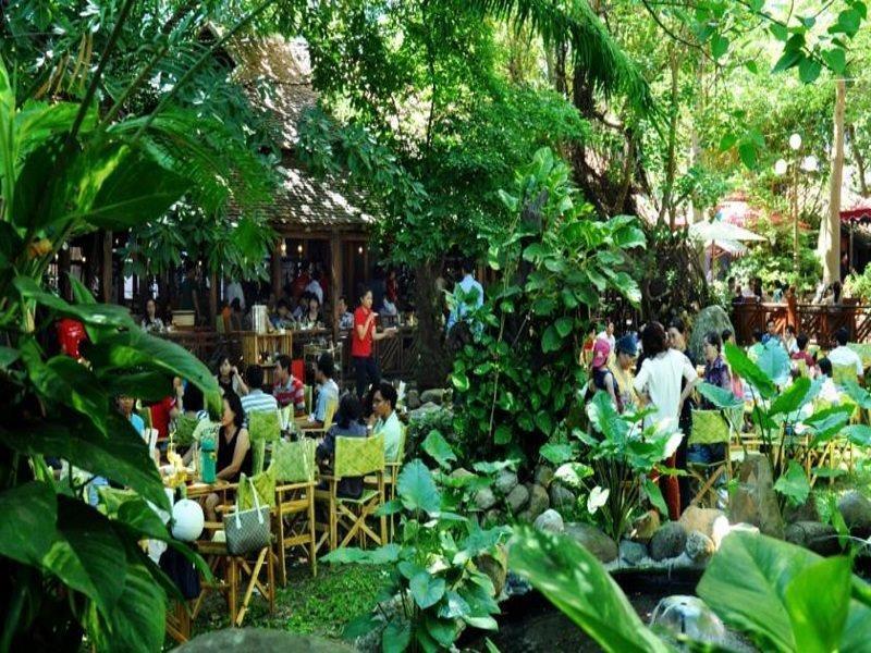 Yasaka Saigon Nha Trang Hotel & Spa Exterior photo