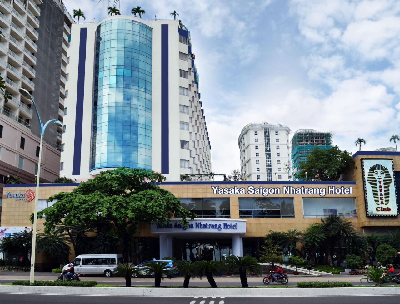 Yasaka Saigon Nha Trang Hotel & Spa Exterior photo